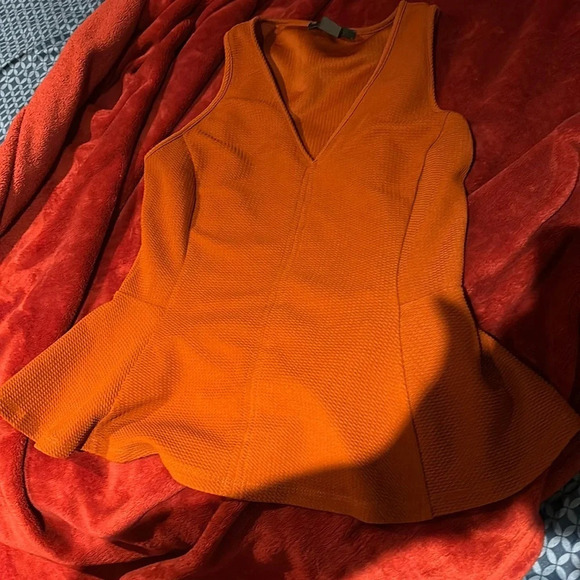 Suzy shier peplum  sleeveless blouse Sz M - Picture 3 of 10